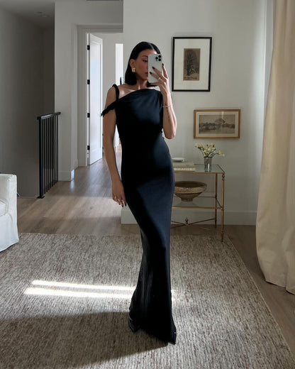 LAMYA ONE-SHOULDER MAXIKLEID