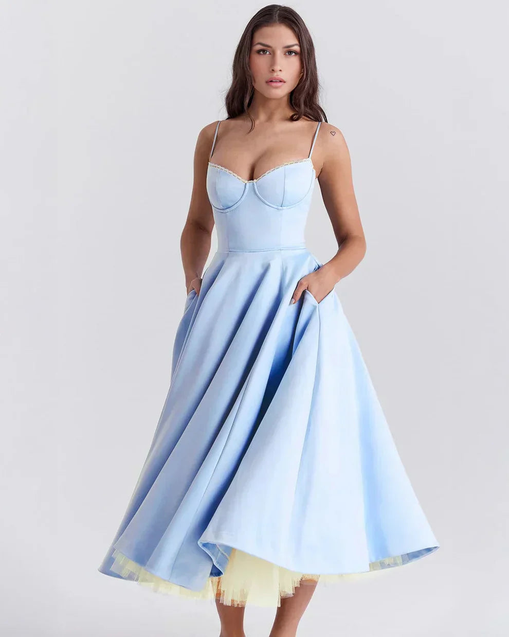 PALINA ABENDKLEID