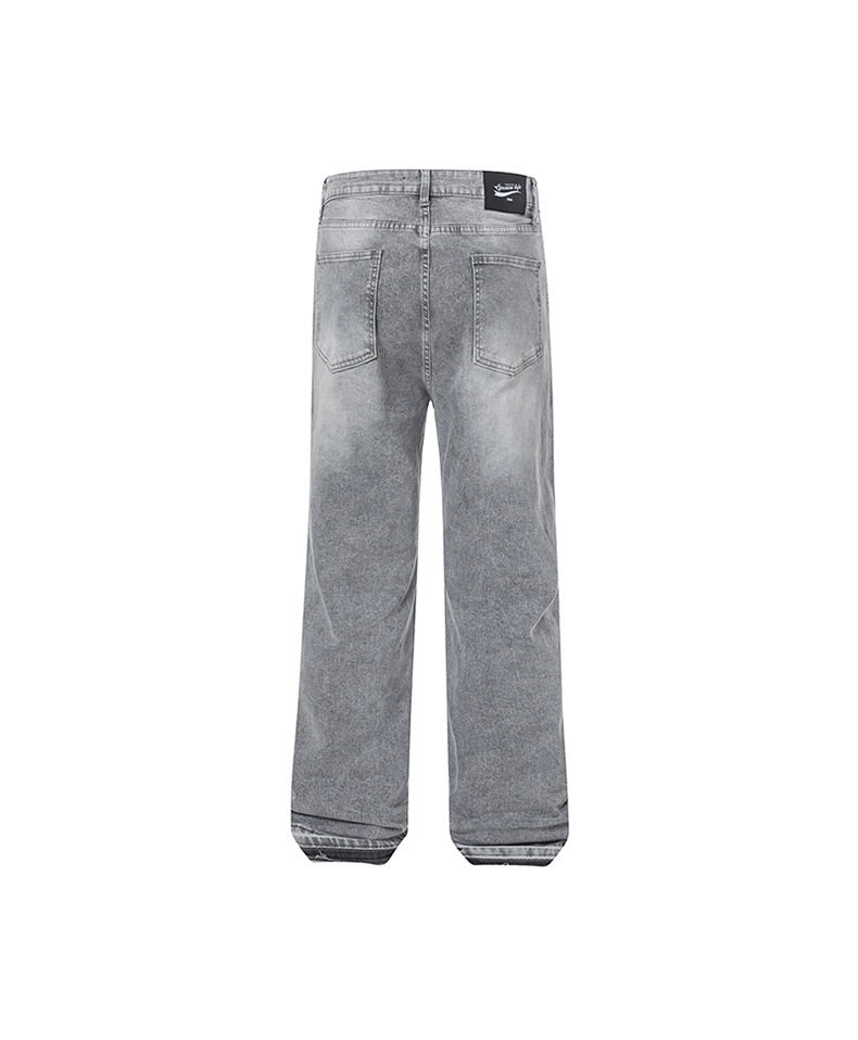 GRAUE STONEWASHED-JEANS
