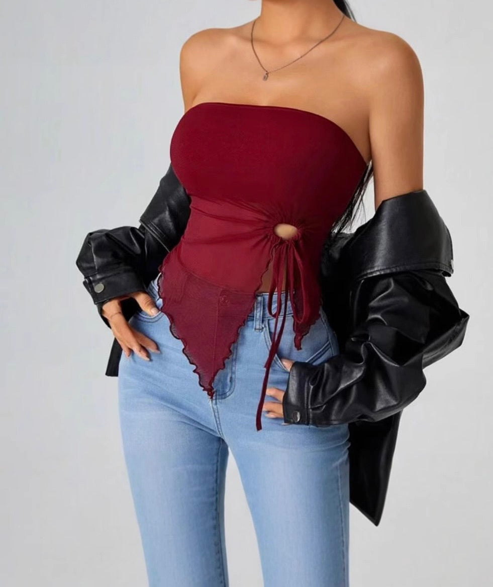 TRÄGERLOSES BANDEAU-TOP