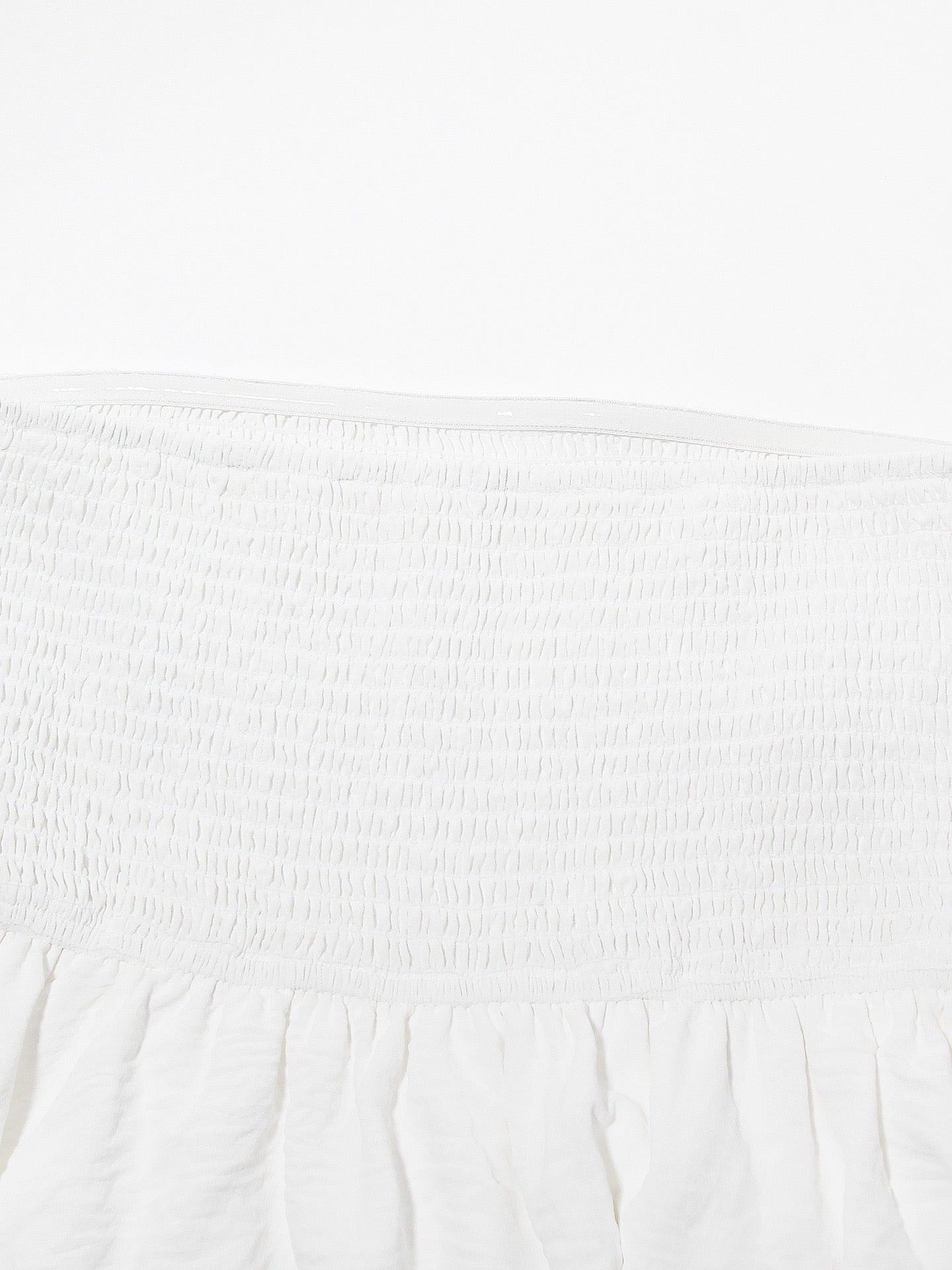 TRÄGERLOSES KLEID MIT BUSTIER-OBERTEIL