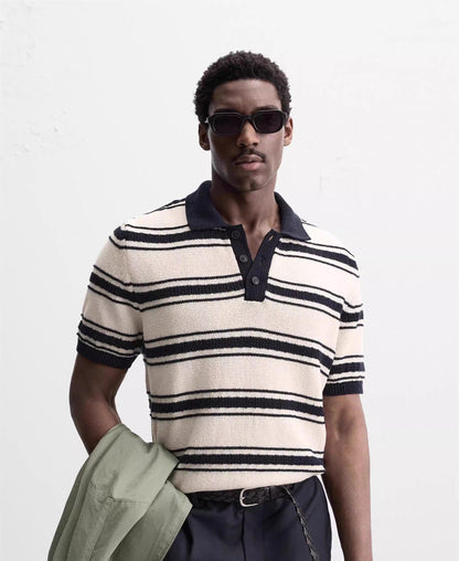 POLOSHIRT MIT STREIFENDESIGN