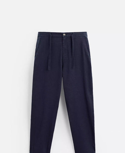 ELEGANTE HOSE IM OLDMONEY-STIL