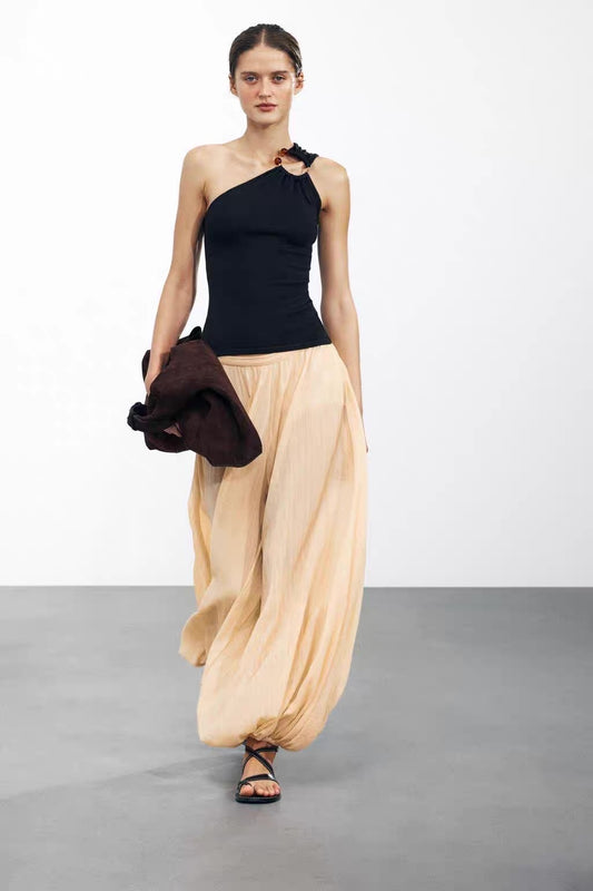 DESIGNER-STRICKOBERTEIL MIT DETAIL-APPLIKATION