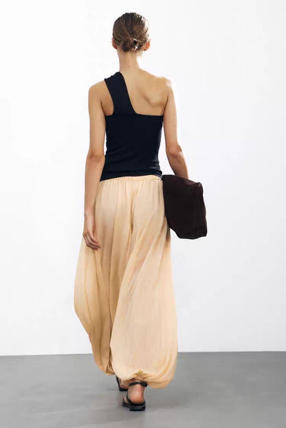 DESIGNER-STRICKOBERTEIL MIT DETAIL-APPLIKATION