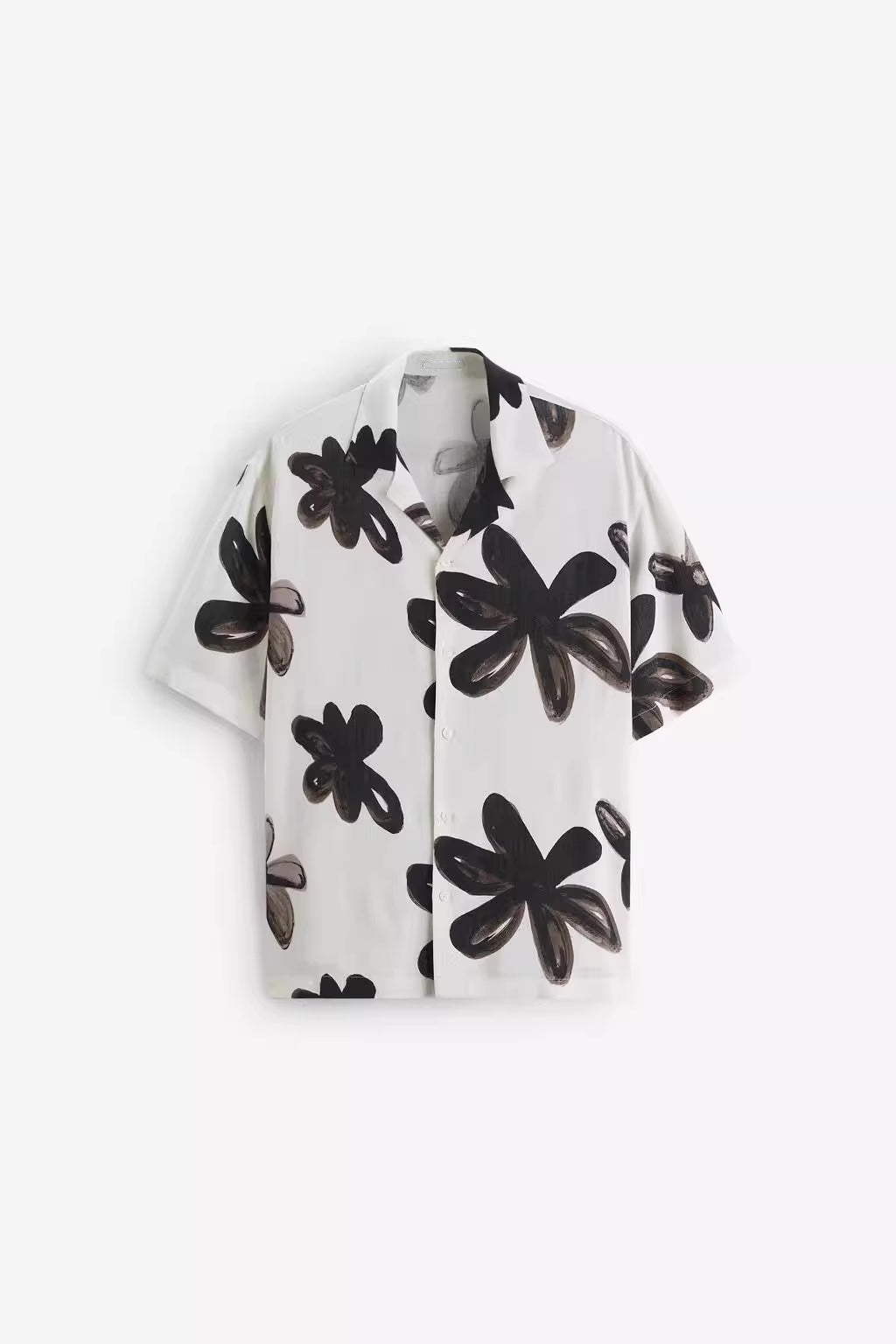 SOMMERHEMD MIT BLUMENMOTIV