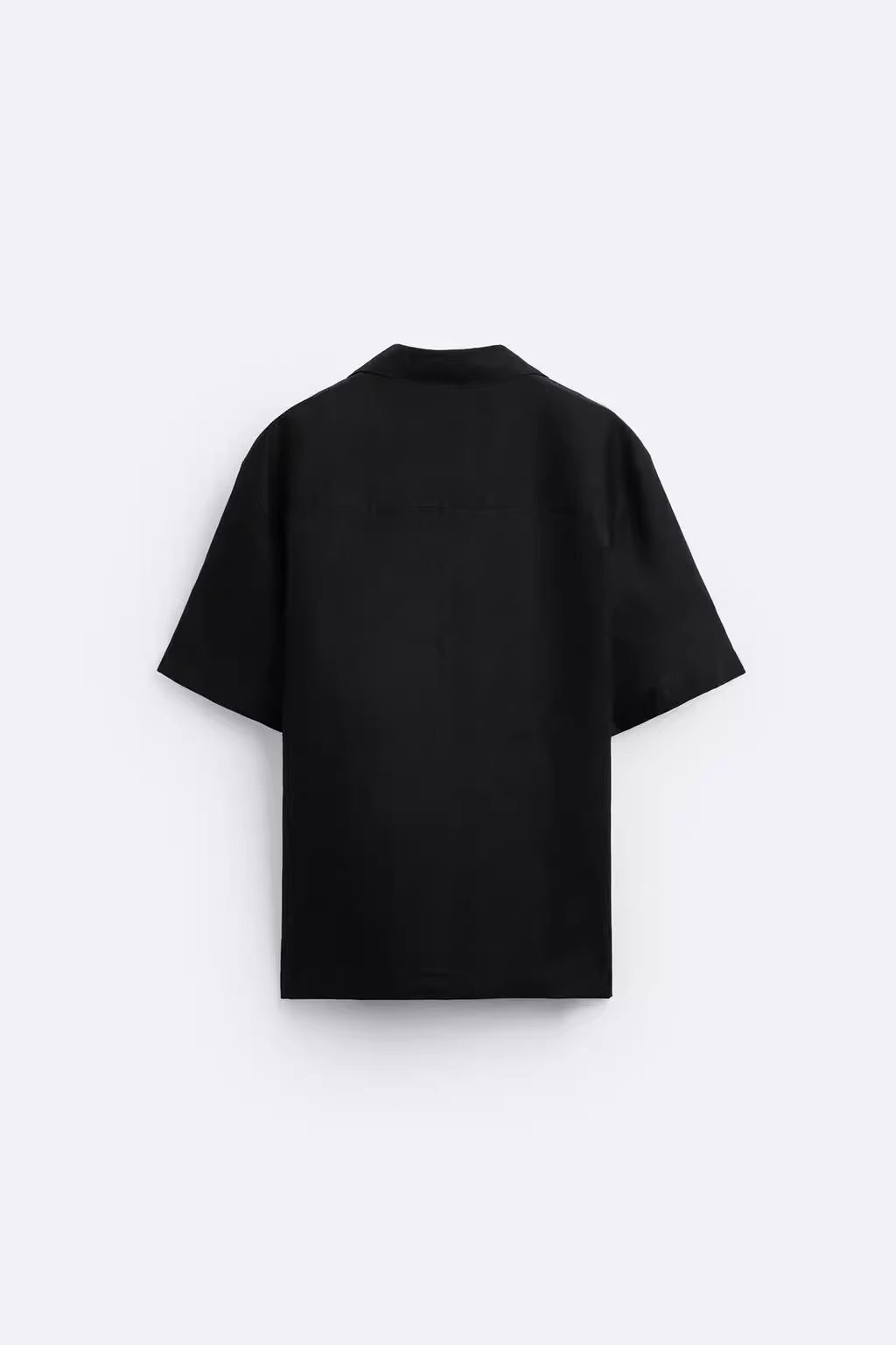 LEICHTES SOMMERHEMD IN UNIFARBE