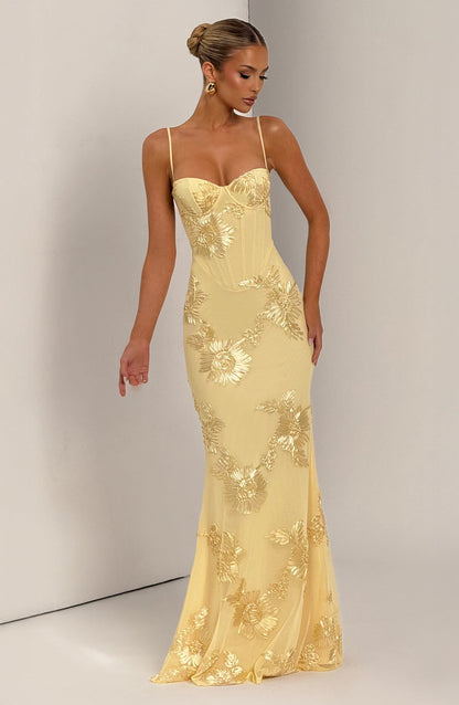 KATHARINA ABENDKLEID